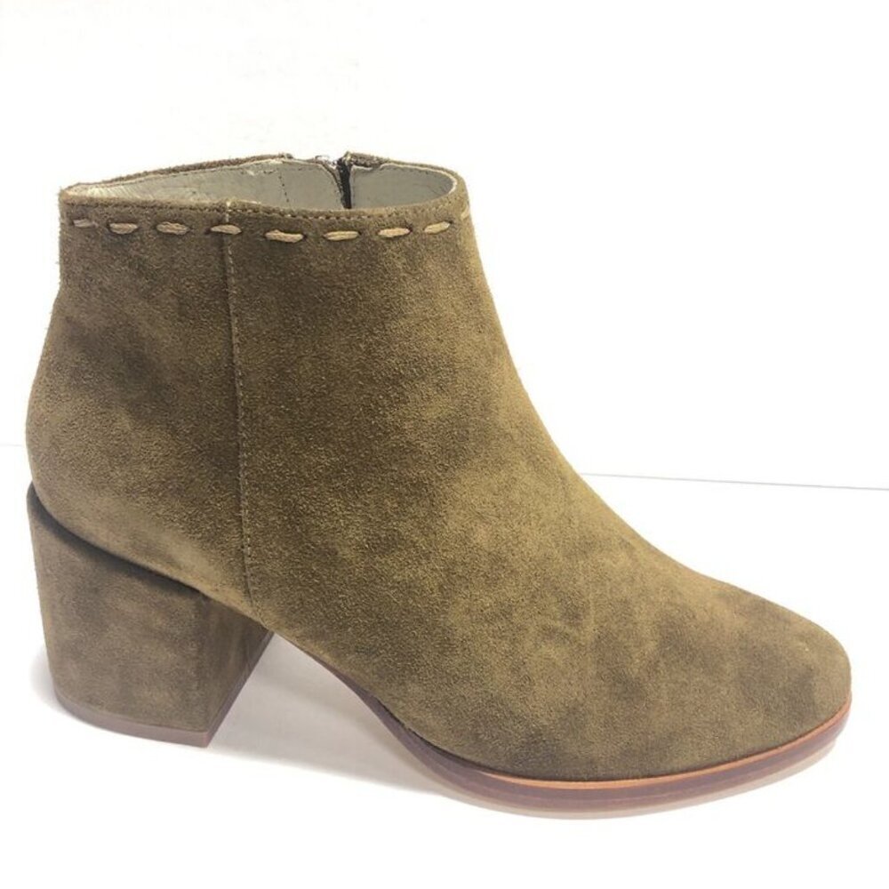 Matt Bernson Women’s Lido, Pewter Ankle Booties, Size 6M